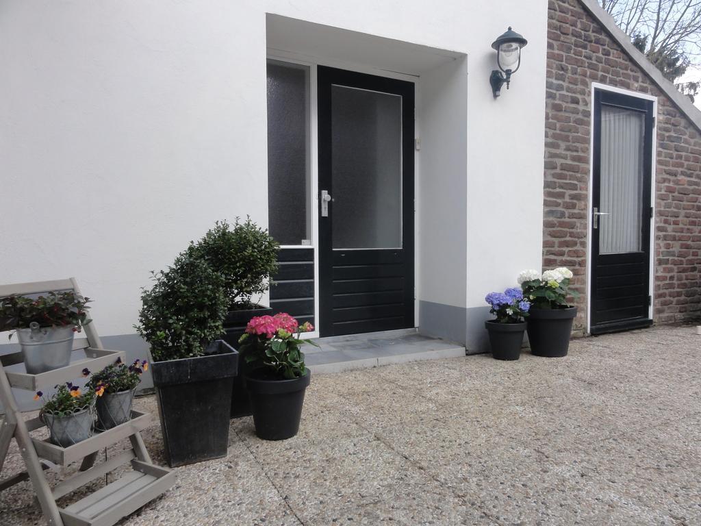 B&B Appartementen Engelenhof Stevensweert Exterior foto